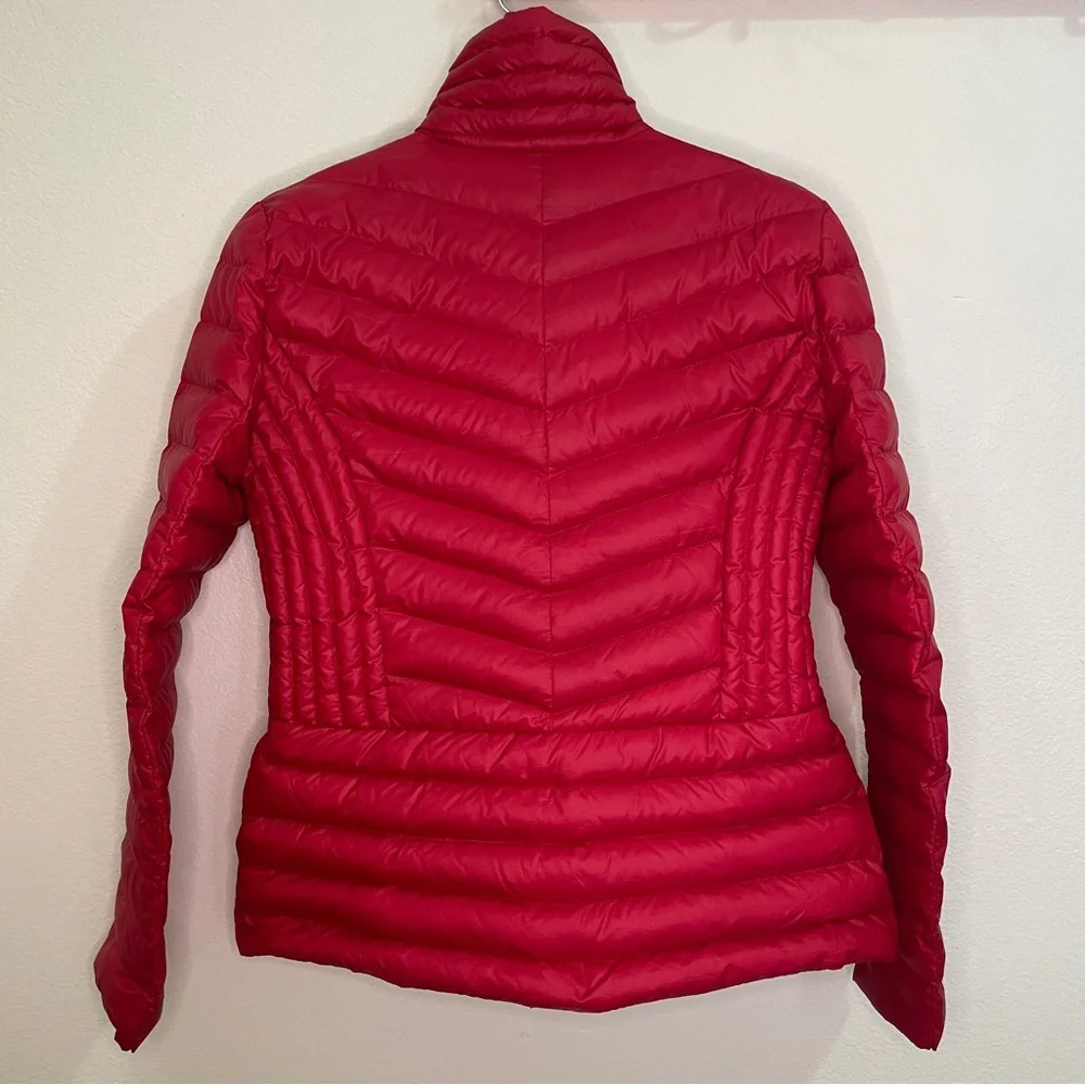 Kenneth Cole Reaction Women's Red Quilted Packable Puffer Jacket - Picture 4 of 16